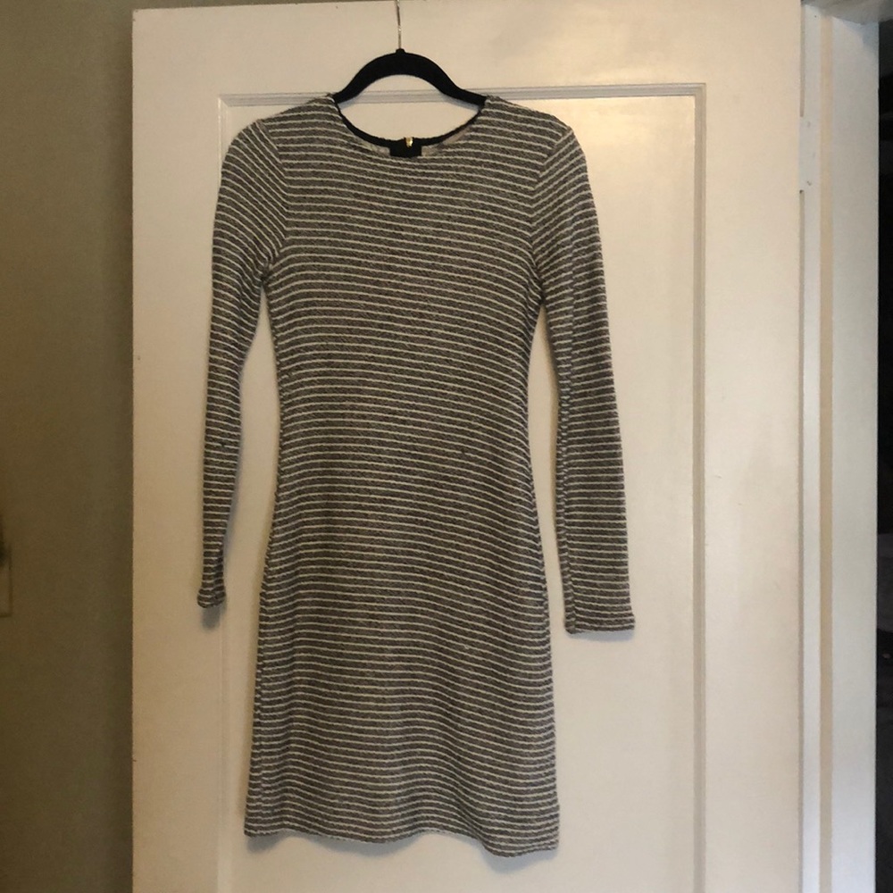 long sleeved textured banana republic dress